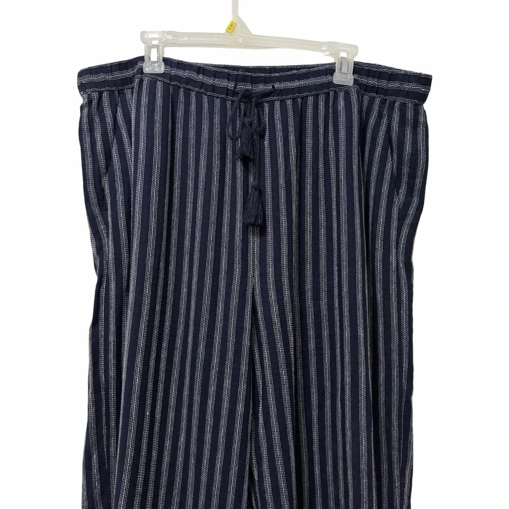 Banana Republic Womens Wide Leg Crop Linen Blend Pants Size XL Navy Stripe Beach